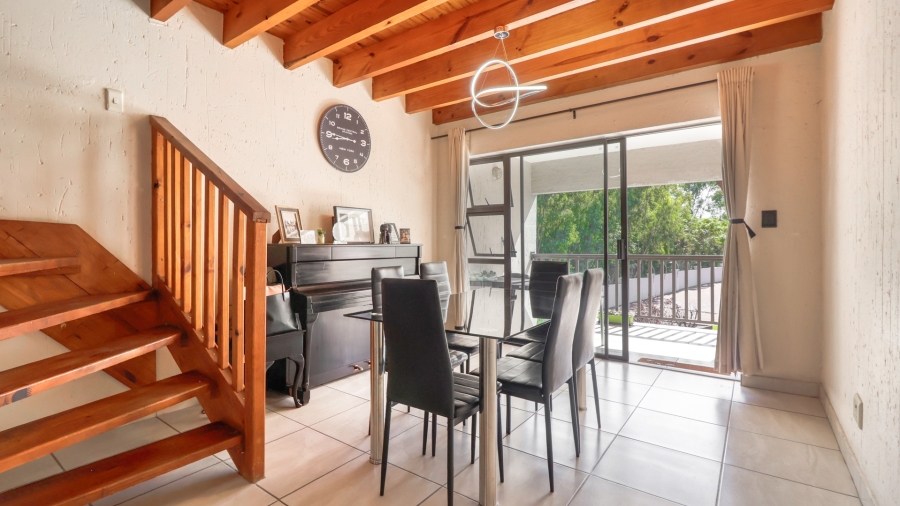 To Let 2 Bedroom Property for Rent in Sunninghill Gauteng