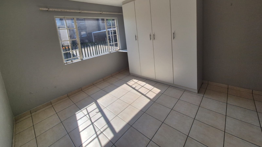 2 Bedroom Property for Sale in Ravenswood Gauteng