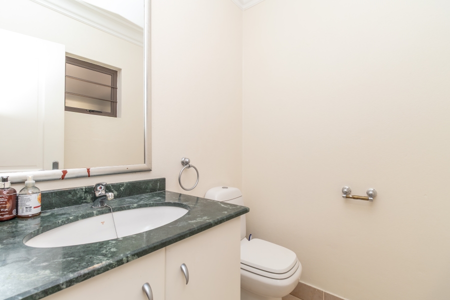 To Let 3 Bedroom Property for Rent in River Club Gauteng