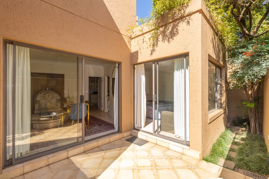 To Let 3 Bedroom Property for Rent in River Club Gauteng