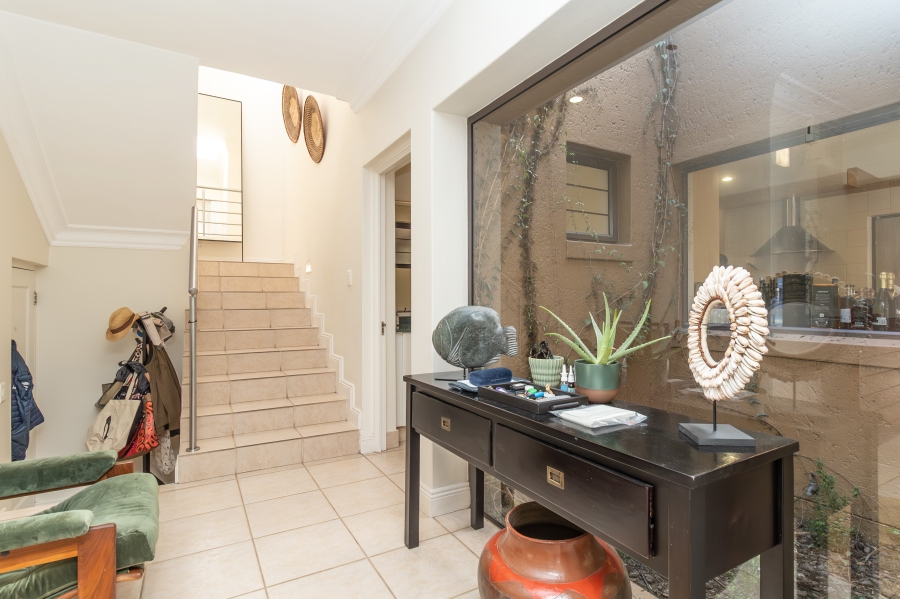 To Let 3 Bedroom Property for Rent in River Club Gauteng
