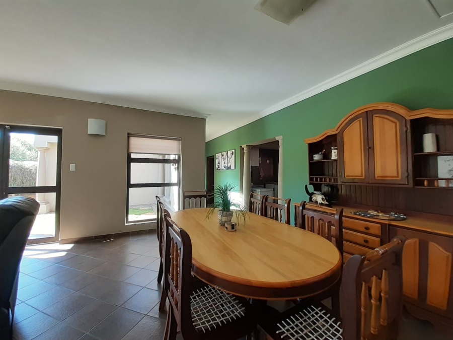 3 Bedroom Property for Sale in Meyerton Central Gauteng