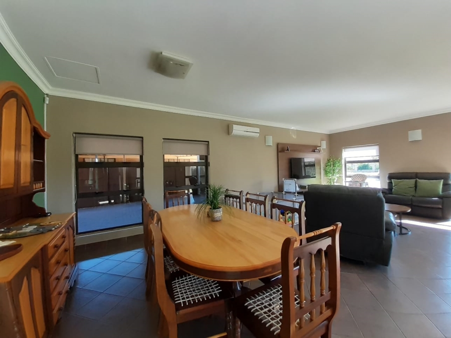 3 Bedroom Property for Sale in Meyerton Central Gauteng