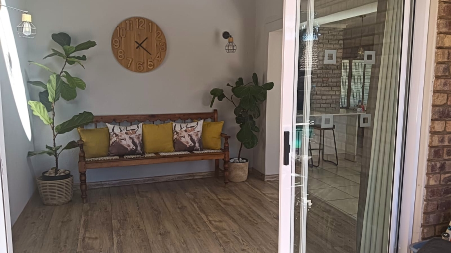 4 Bedroom Property for Sale in Edleen Gauteng