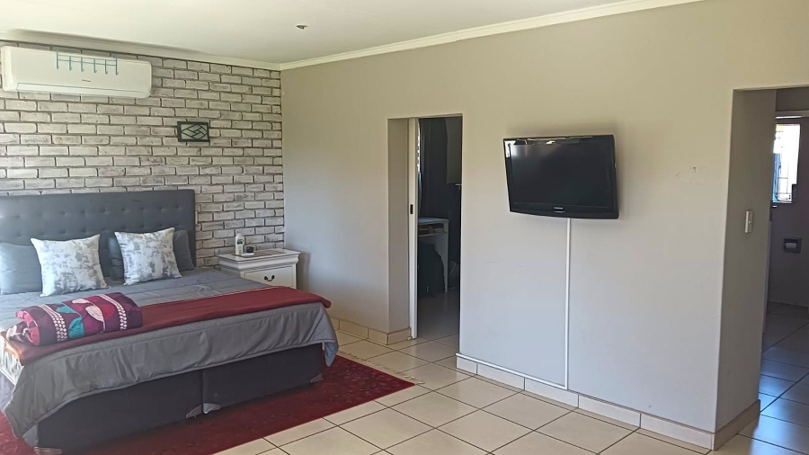 4 Bedroom Property for Sale in Edleen Gauteng