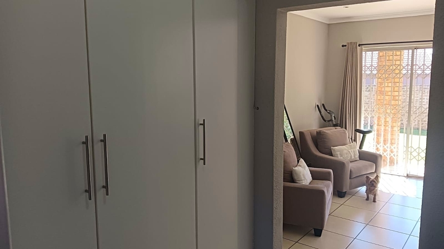 4 Bedroom Property for Sale in Edleen Gauteng