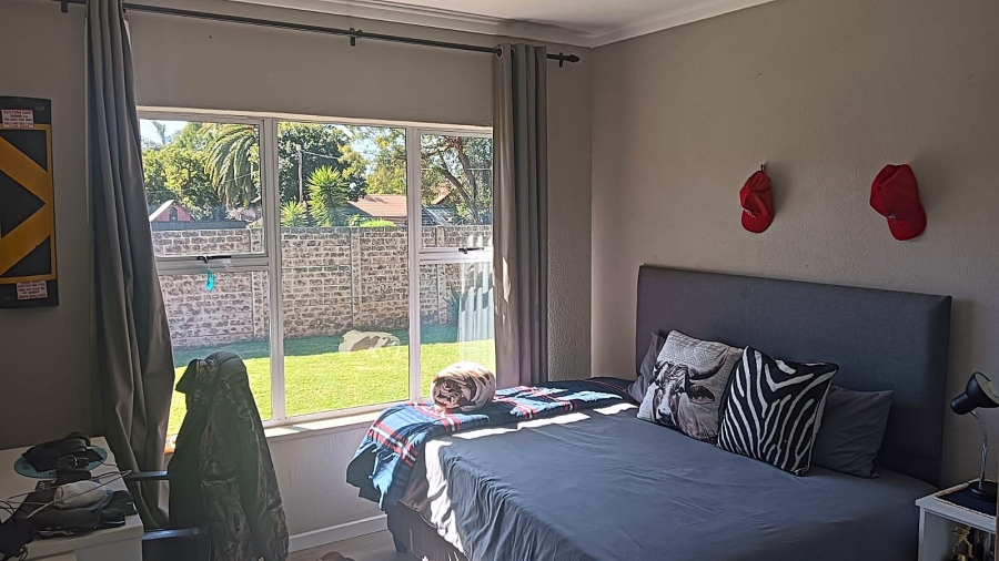 4 Bedroom Property for Sale in Edleen Gauteng