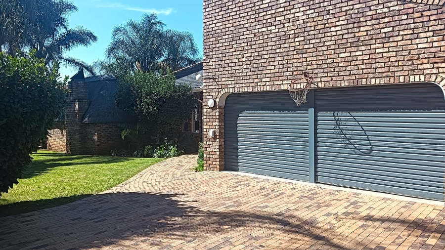 4 Bedroom Property for Sale in Edleen Gauteng