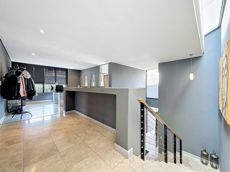 3 Bedroom Property for Sale in Lombardy Estate Gauteng