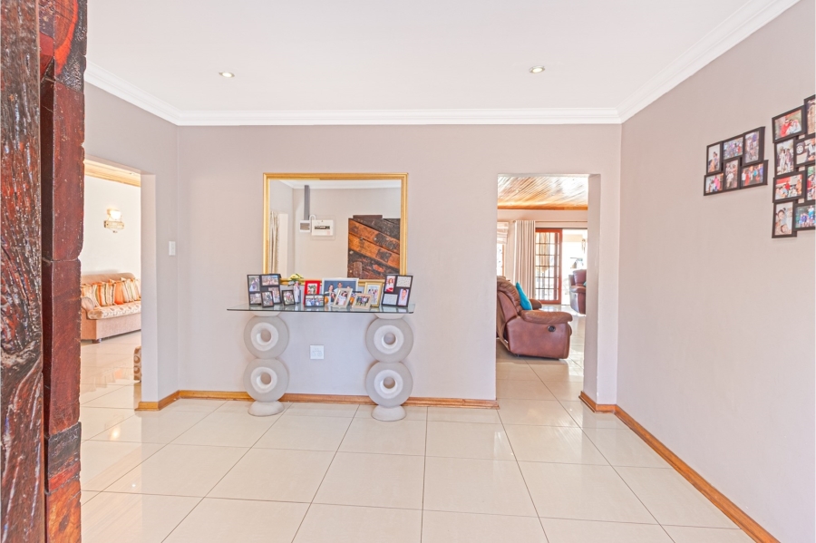3 Bedroom Property for Sale in Florida Park Gauteng
