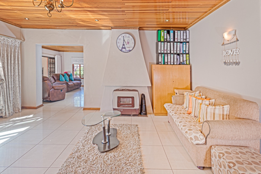 3 Bedroom Property for Sale in Florida Park Gauteng