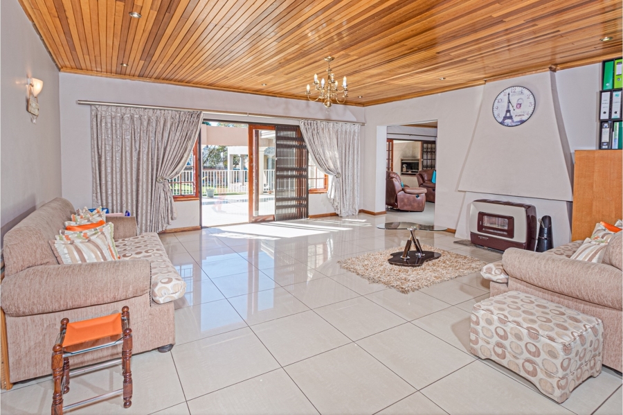 3 Bedroom Property for Sale in Florida Park Gauteng