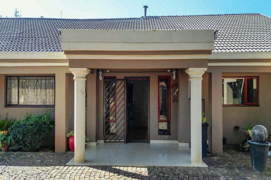 3 Bedroom Property for Sale in Florida Park Gauteng
