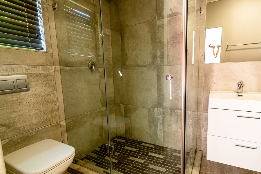 5 Bedroom Property for Sale in Lynnwood Glen Gauteng