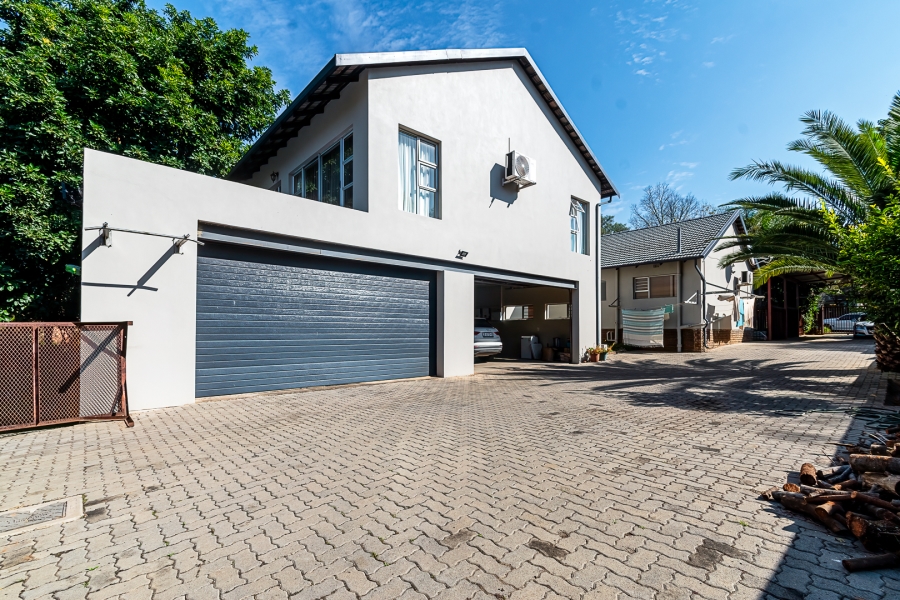 5 Bedroom Property for Sale in Lynnwood Glen Gauteng