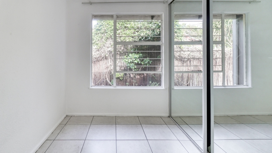 2 Bedroom Property for Sale in Magaliessig Gauteng