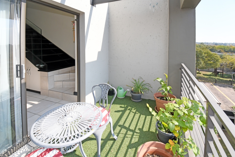 2 Bedroom Property for Sale in Lonehill Gauteng