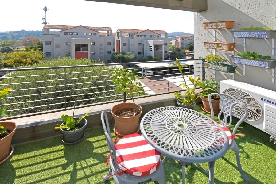 2 Bedroom Property for Sale in Lonehill Gauteng