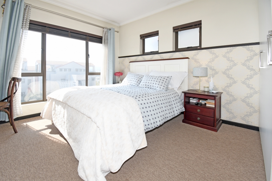 2 Bedroom Property for Sale in Lonehill Gauteng