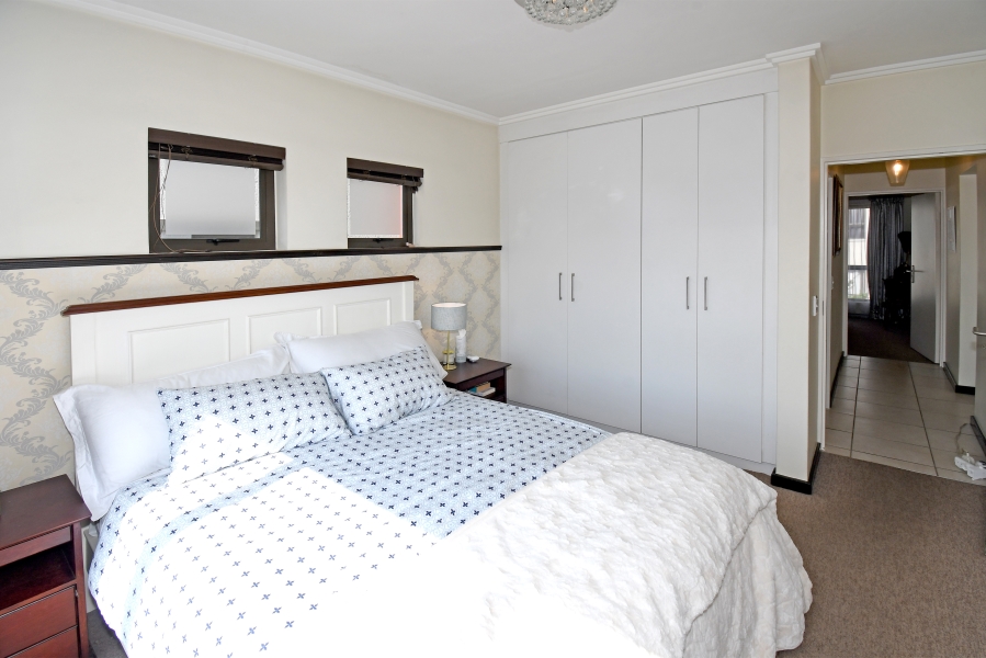 2 Bedroom Property for Sale in Lonehill Gauteng