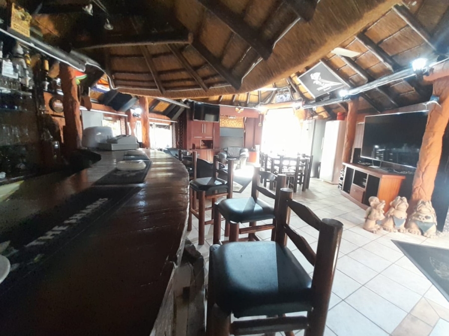 To Let 4 Bedroom Property for Rent in Falcon Ridge Gauteng