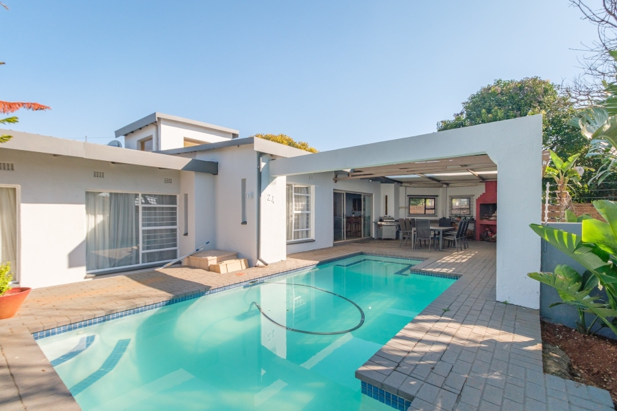 4 Bedroom Property for Sale in Wilro Park Gauteng
