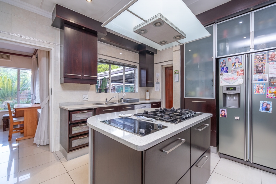 3 Bedroom Property for Sale in Lonehill Gauteng