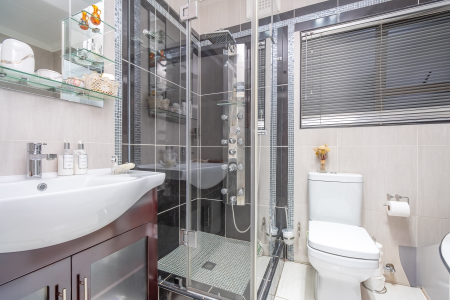 3 Bedroom Property for Sale in Lonehill Gauteng