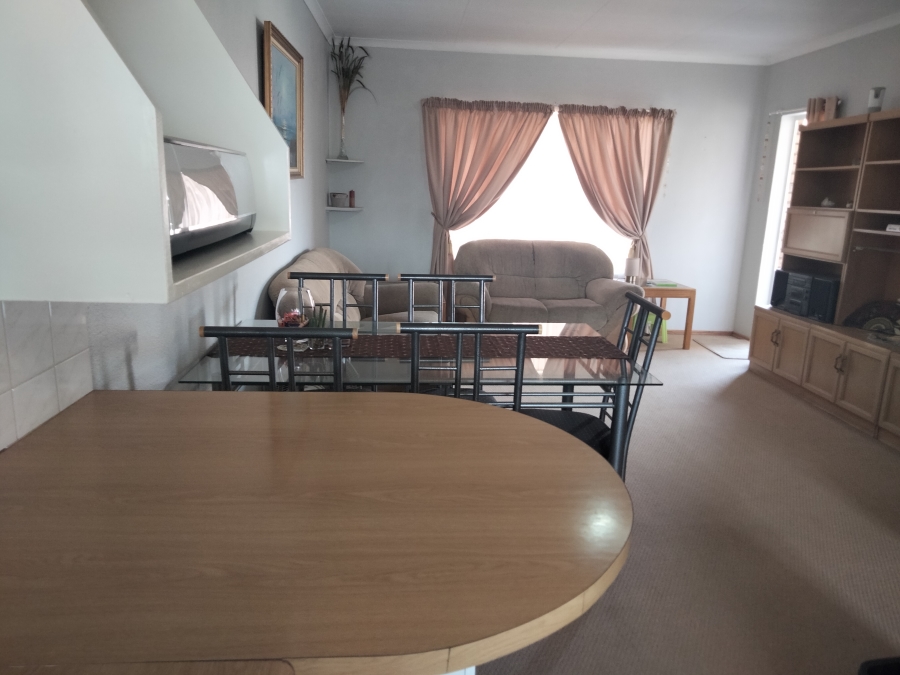 2 Bedroom Property for Sale in Krugersdorp North Gauteng