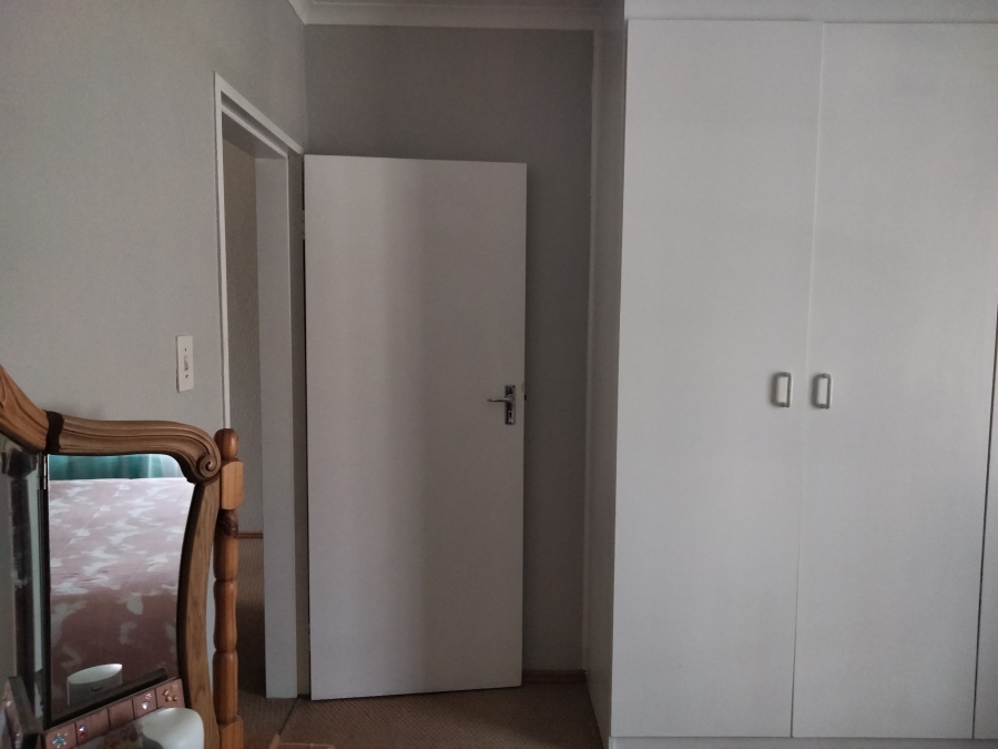 2 Bedroom Property for Sale in Krugersdorp North Gauteng