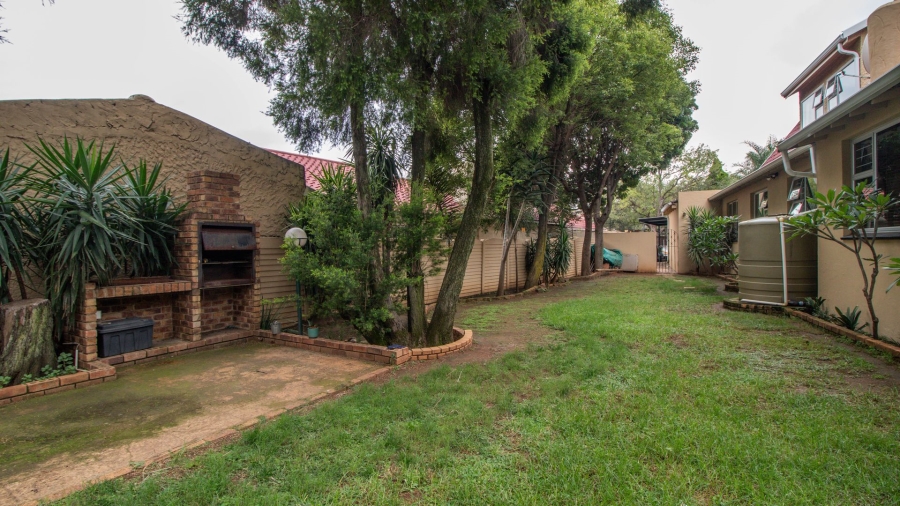4 Bedroom Property for Sale in Eden Glen Gauteng