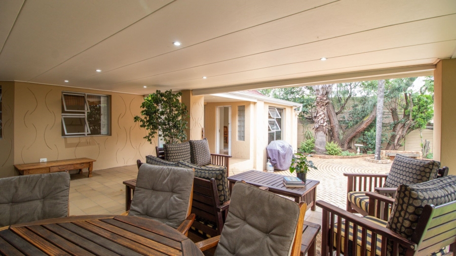 4 Bedroom Property for Sale in Eden Glen Gauteng