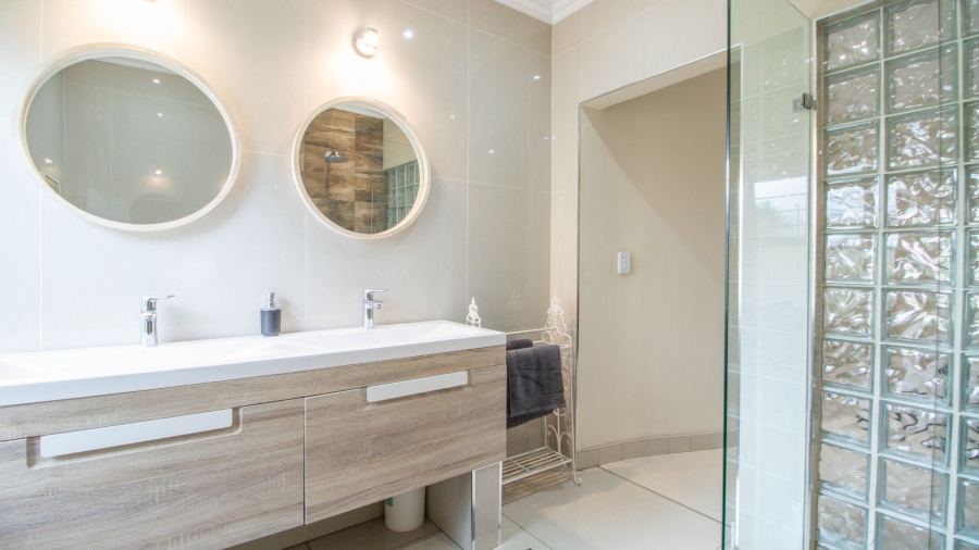 4 Bedroom Property for Sale in Eden Glen Gauteng