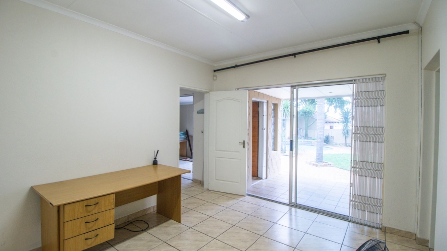 4 Bedroom Property for Sale in Eden Glen Gauteng