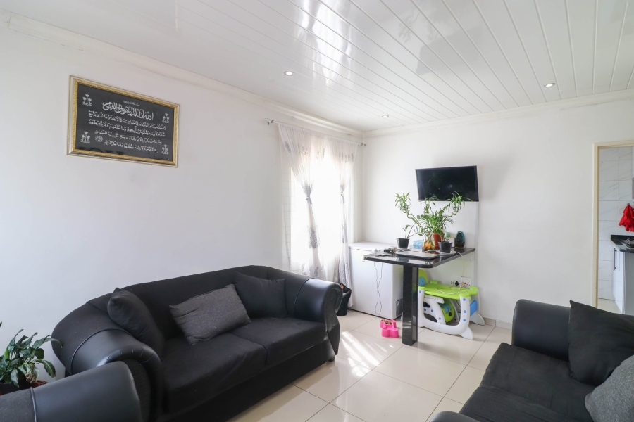 3 Bedroom Property for Sale in Lenasia Ext 11 Gauteng