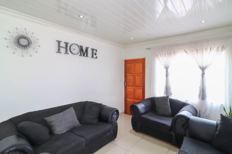 3 Bedroom Property for Sale in Lenasia Ext 11 Gauteng