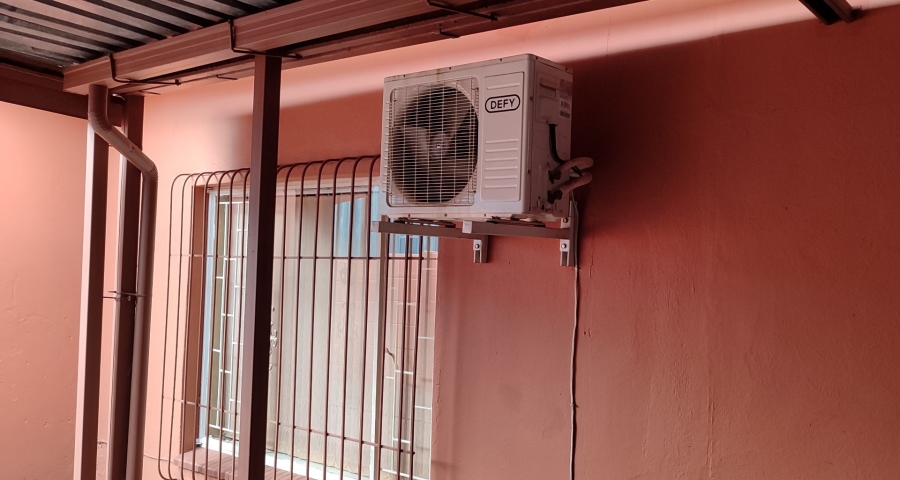 4 Bedroom Property for Sale in Randgate Gauteng