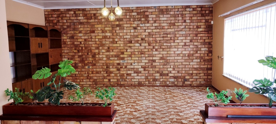 4 Bedroom Property for Sale in Randgate Gauteng