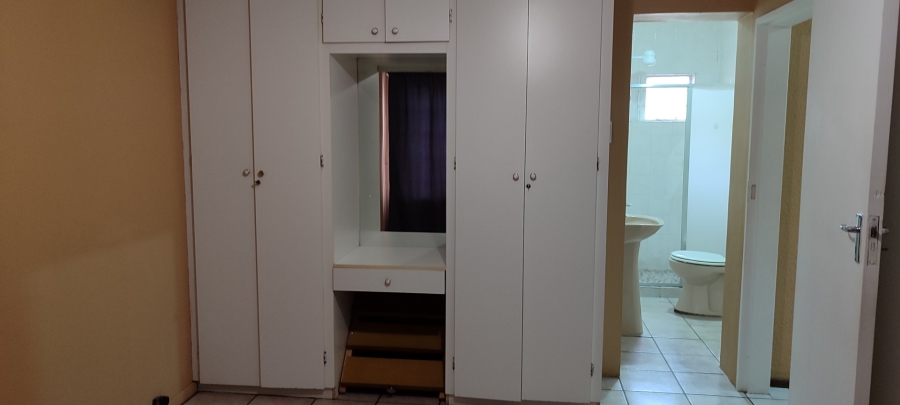 4 Bedroom Property for Sale in Randgate Gauteng
