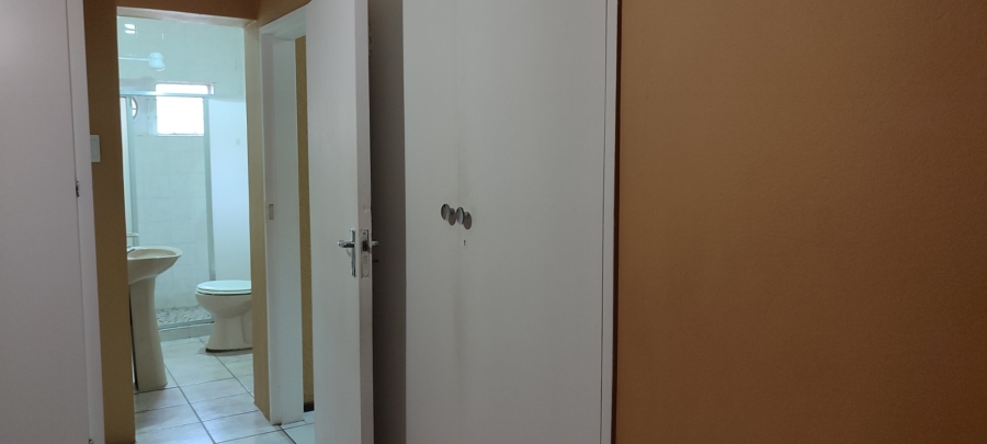 4 Bedroom Property for Sale in Randgate Gauteng