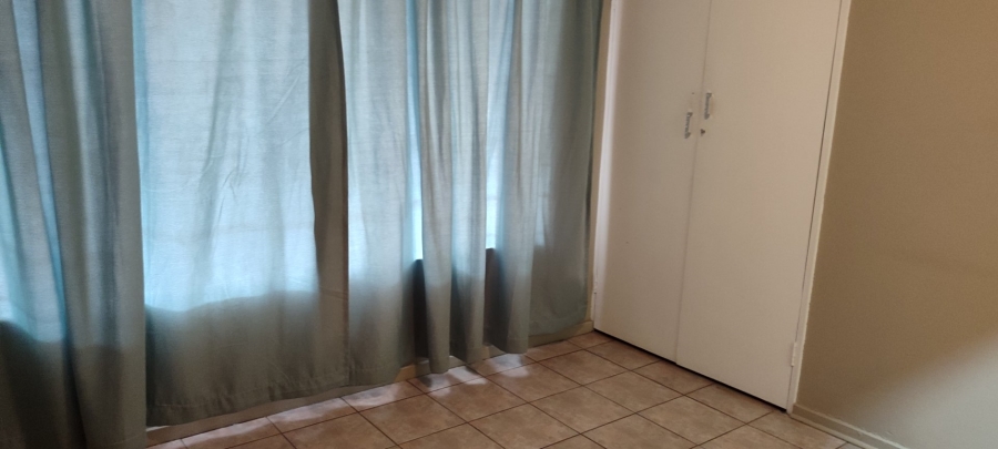 4 Bedroom Property for Sale in Randgate Gauteng