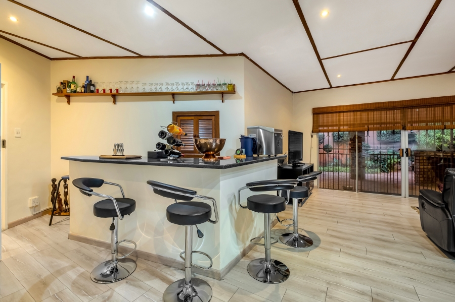 4 Bedroom Property for Sale in Morningside Manor Gauteng