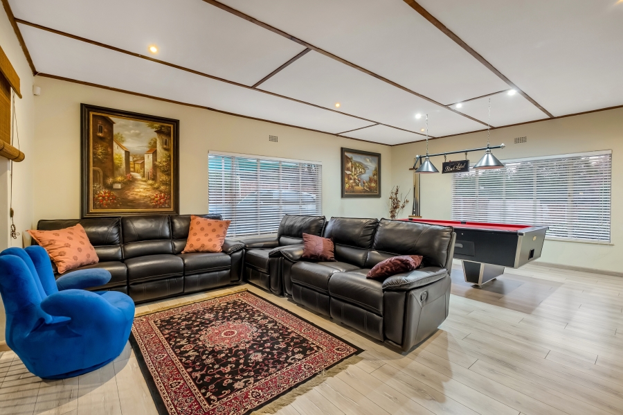 4 Bedroom Property for Sale in Morningside Manor Gauteng