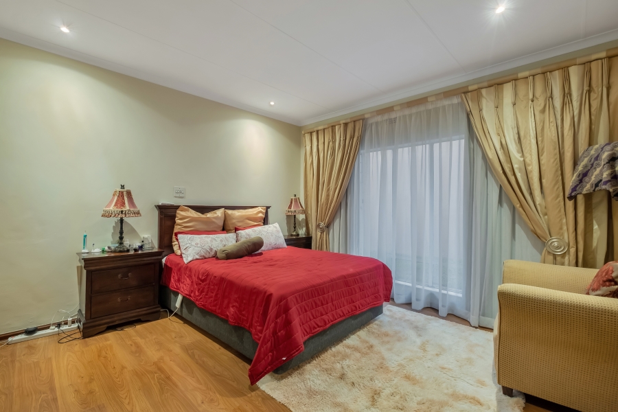 4 Bedroom Property for Sale in Morningside Manor Gauteng