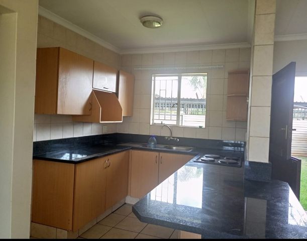 3 Bedroom Property for Sale in East Lynne Gauteng