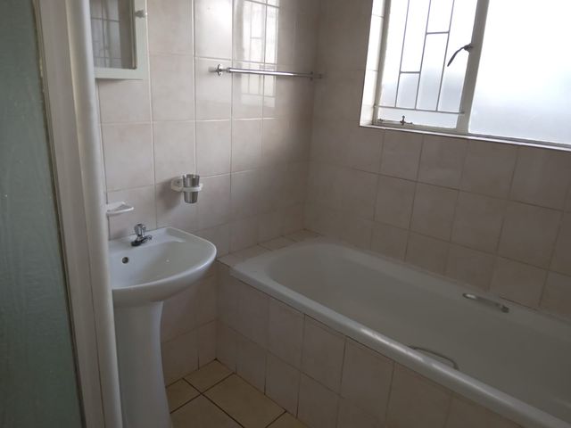 3 Bedroom Property for Sale in East Lynne Gauteng