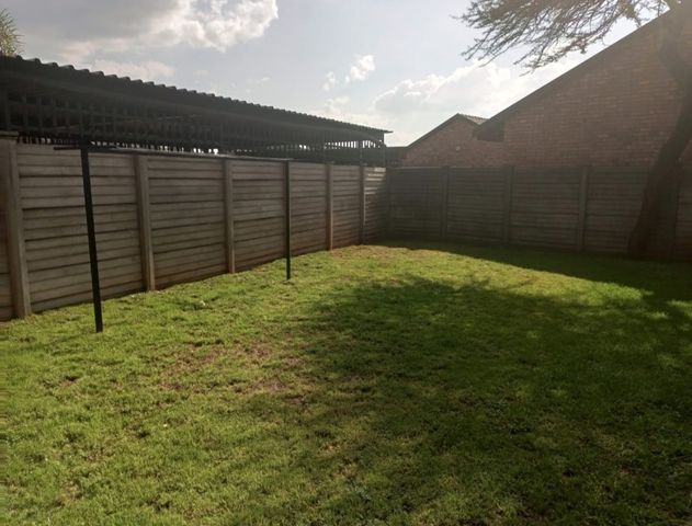 3 Bedroom Property for Sale in East Lynne Gauteng
