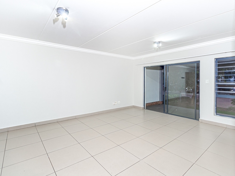 To Let 2 Bedroom Property for Rent in Chartwell Gauteng