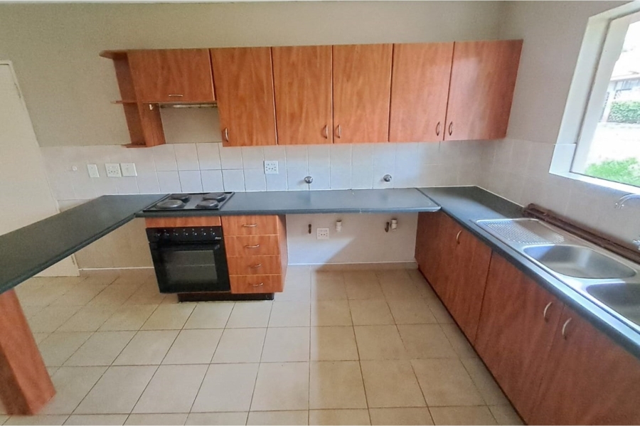2 Bedroom Property for Sale in Amberfield Gauteng