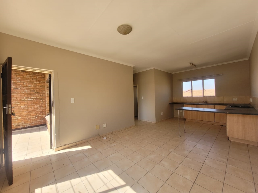 2 Bedroom Property for Sale in Groblerpark Gauteng
